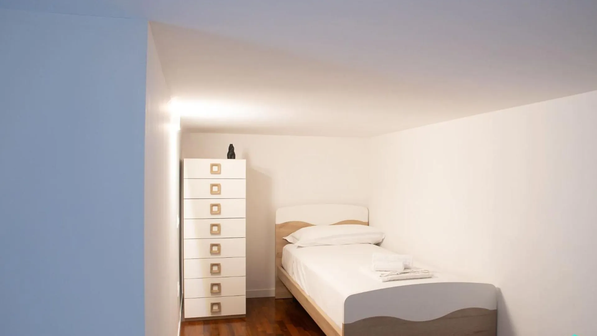 Apartment Loft3 Bilo Via Morosini Centro - Ixihome Varese Italy