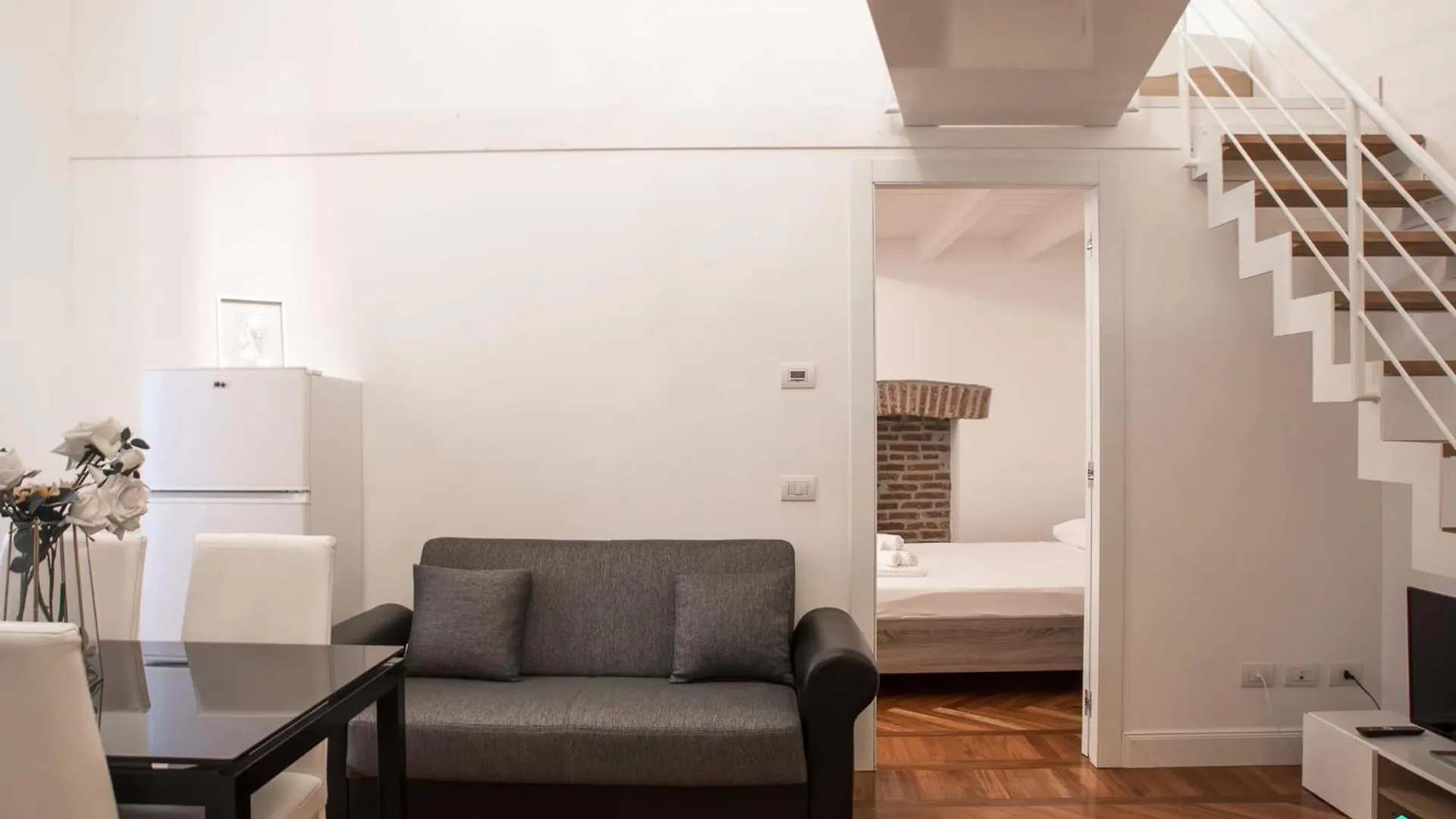 Apartment Loft3 Bilo Via Morosini Centro - Ixihome Varese